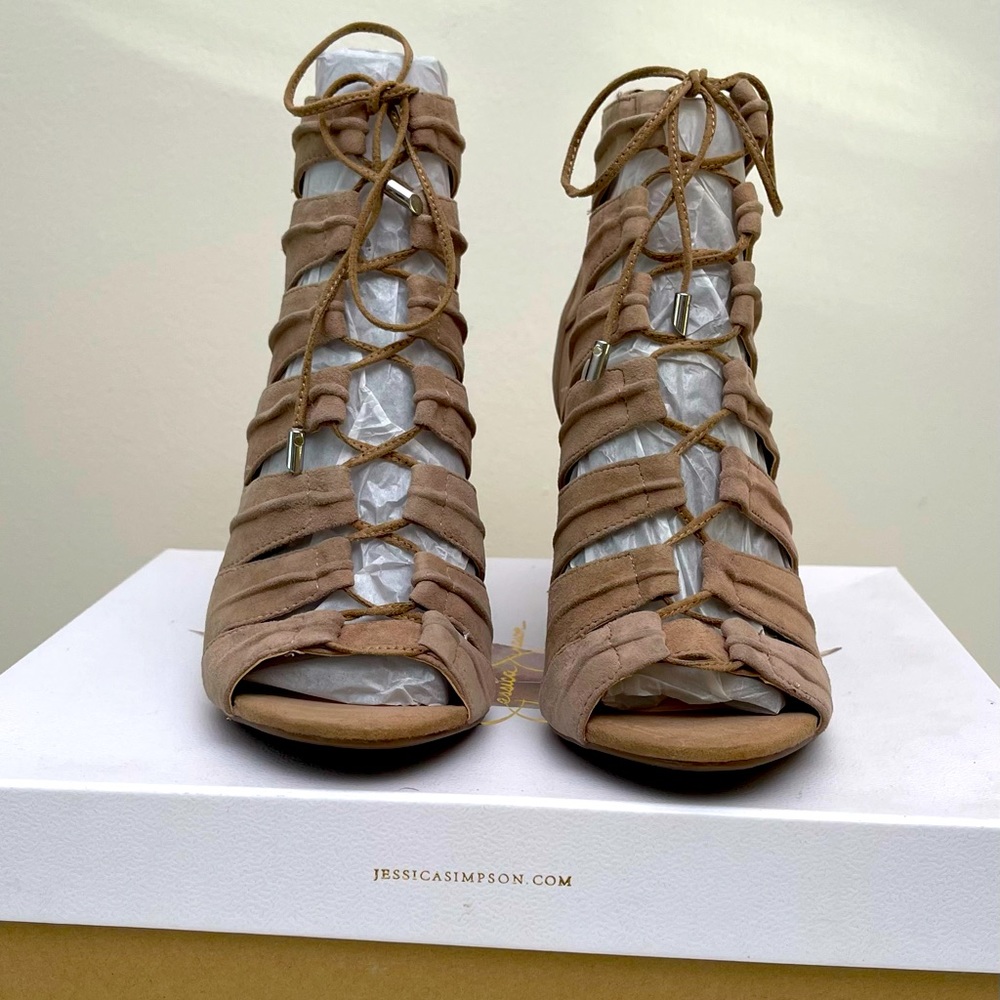 Jessica Simpson - Mahiri Suede Sandal, Color - Totally Taupe, Size 7